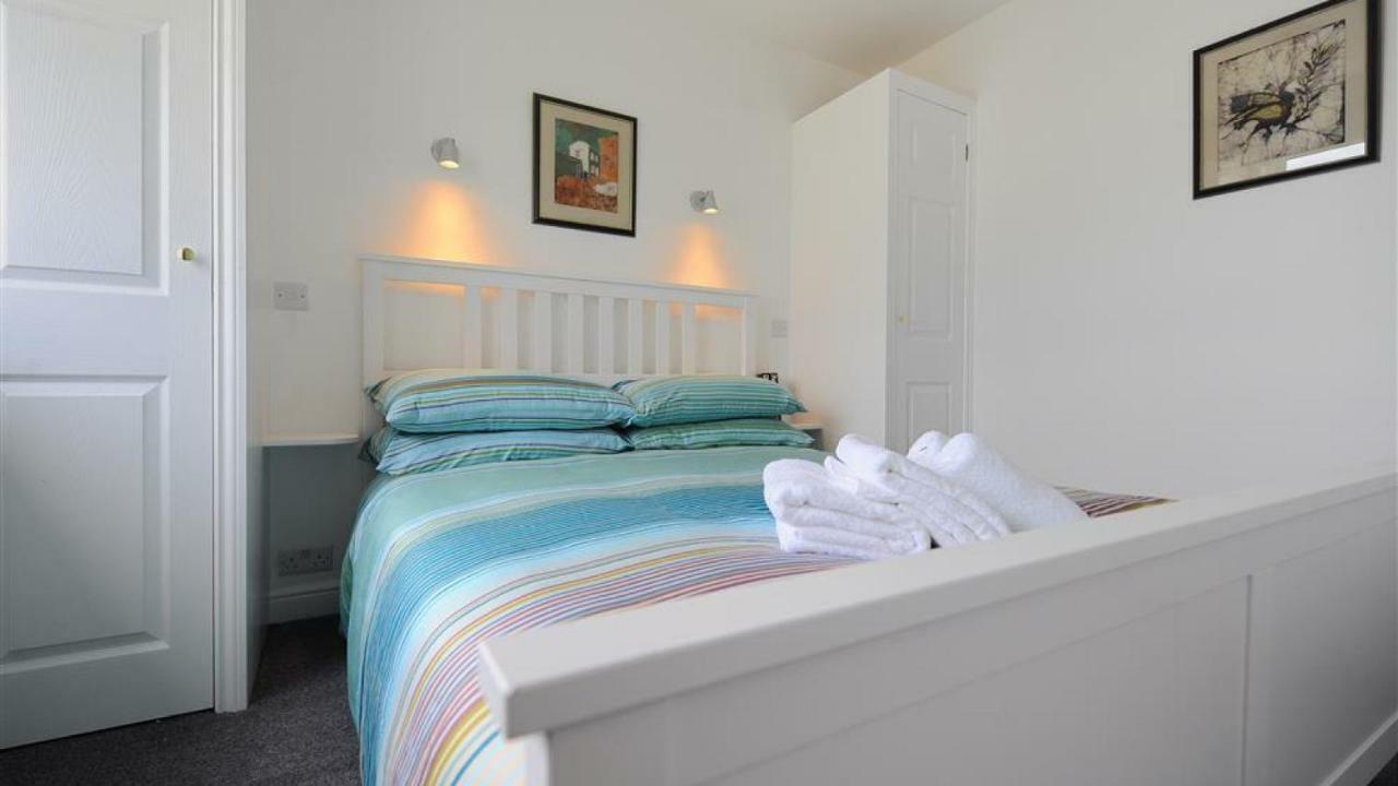 Apartmán Upper Seascape Lyme Regis Exteriér fotografie