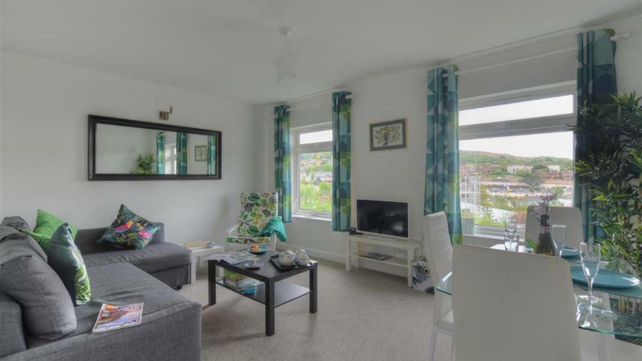 Apartmán Upper Seascape Lyme Regis Exteriér fotografie